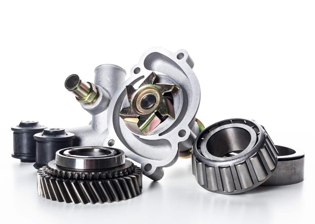 How to Choose the Right Engine Spare Parts for Heavy Equipment in India
